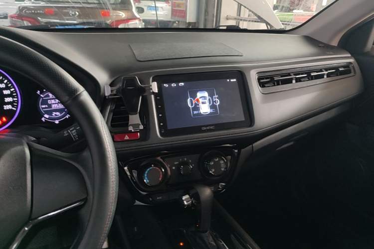 Used Honda Vezel 2017 1.5L CVT 2WD Comfort Model Audio And AC Panel