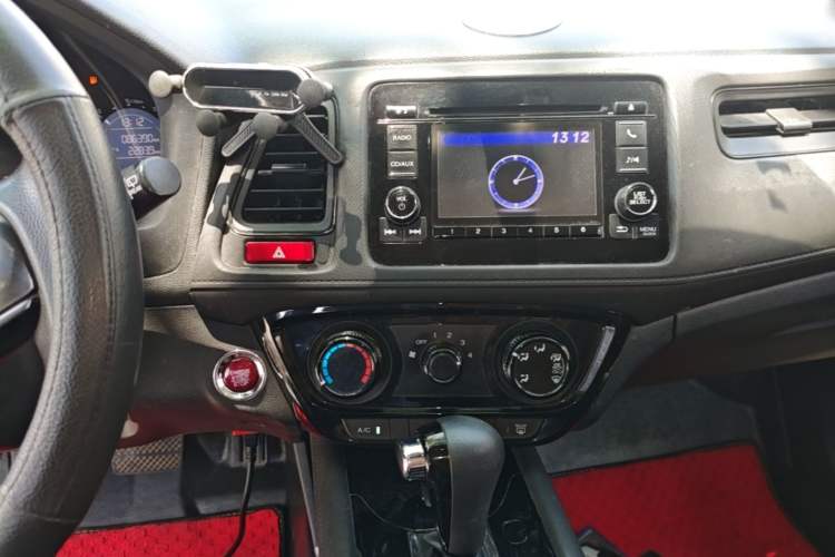 Used Honda Vezel 2017 1.8L CVT Front-Wheel Drive Pioneer Edition Audio And AC Panel