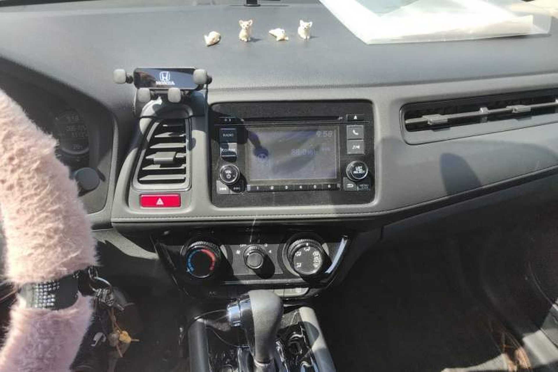 Used Honda Vezel 2017 1.5L CVT 2WD Comfort Model Audio And AC Panel