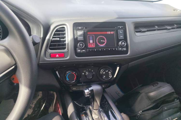 Used Honda Vezel 2017 1.5L CVT 2WD Comfort Model Audio And AC Panel