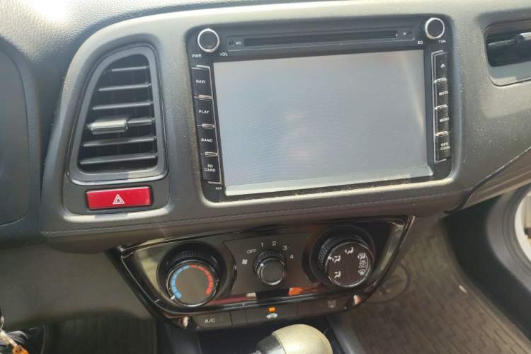 Used Honda Vezel 2017 1.5L CVT 2WD Comfort Model Audio And AC Panel