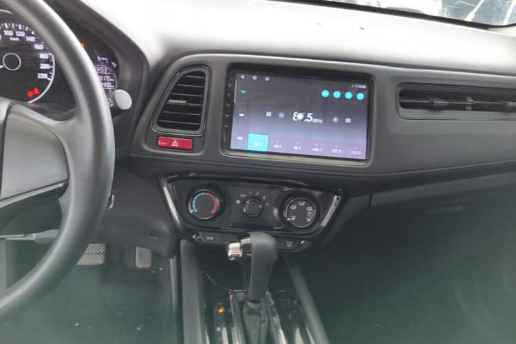 Used Honda Vezel 2017 1.5L CVT 2WD Comfort Model Audio And AC Panel
