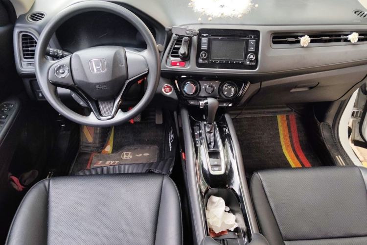 Used Honda Vezel 2017 1.8L CVT Front-Wheel Drive Pioneer Edition Center Console