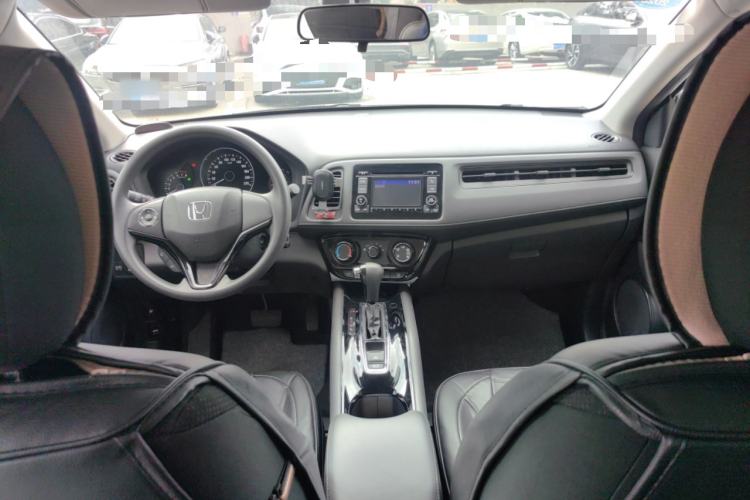 Used Honda Vezel 2017 1.5L CVT 2WD Comfort Model Center Console