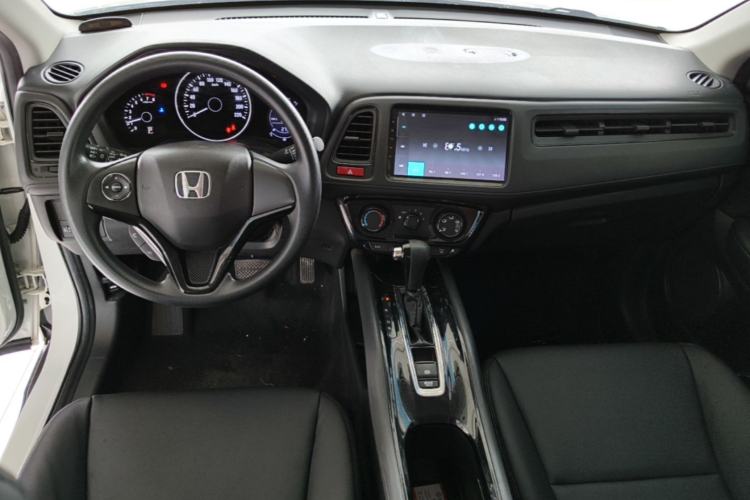 Used Honda Vezel 2017 1.5L CVT 2WD Comfort Model Center Console
