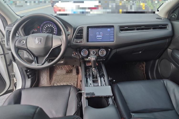 Used Honda Vezel 2017 1.5L CVT 2WD Comfort Model Center Console