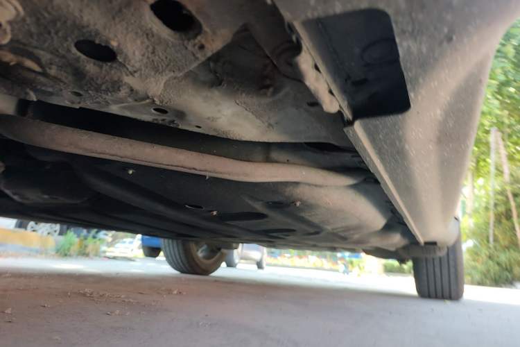 Used Honda Vezel 2017 1.8L CVT Front-Wheel Drive Pioneer Edition Chassis Front Left