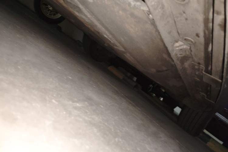 Used Honda Vezel 2017 1.8L CVT Front-Wheel Drive Pioneer Edition Chassis Front Left