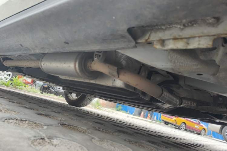 Used Honda Vezel 2017 1.8L CVT Front-Wheel Drive Pioneer Edition Chassis Front Right