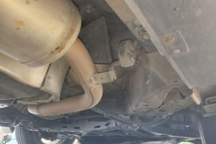 Used Honda Vezel 2017 1.8L CVT Front-Wheel Drive Pioneer Edition Chassis Front Right