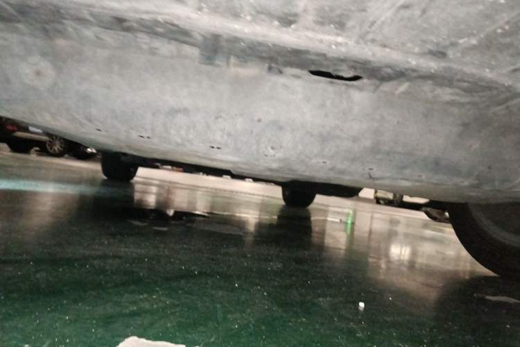 Used Honda Vezel 2017 1.8L CVT Front-Wheel Drive Pioneer Edition Chassis Front