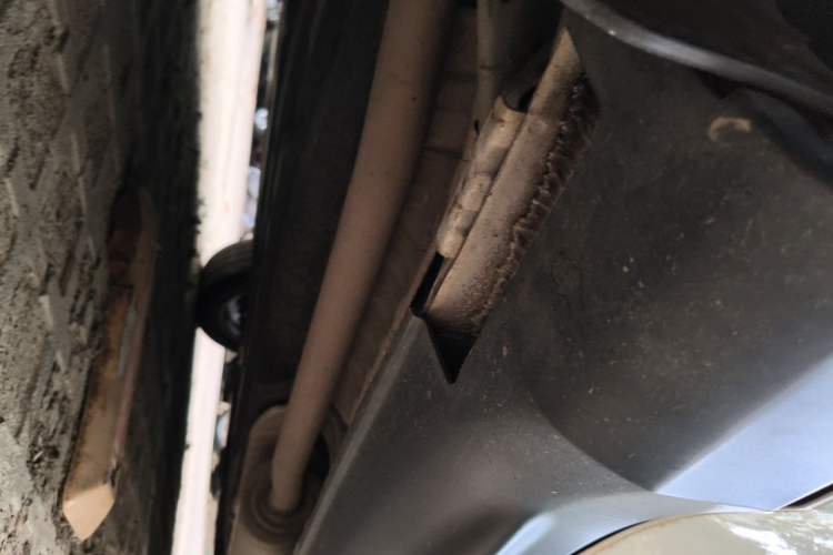 Used Honda Vezel 2017 1.8L CVT Front-Wheel Drive Pioneer Edition Chassis Rear Right