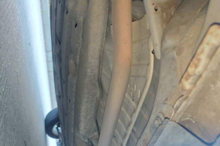 Used Honda Vezel 2017 1.5L CVT 2WD Comfort Model Chassis Rear Right