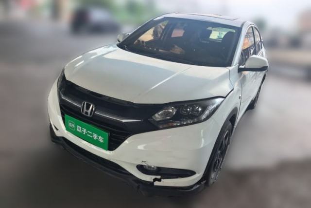 Honda Vezel 2017 1.8L CVT Front-Wheel Drive Pioneer Edition с пробегом