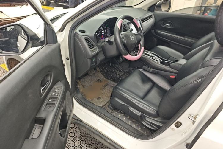 Used Honda Vezel 2017 1.5L CVT 2WD Comfort Model Driver Seat