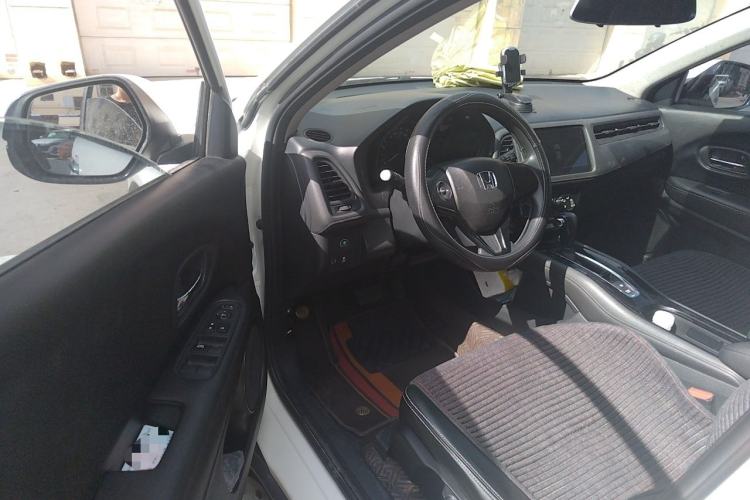 Used Honda Vezel 2017 1.5L CVT 2WD Comfort Model Driver Seat