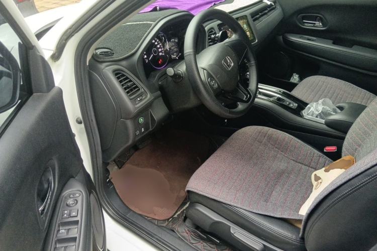 Used Honda Vezel 2017 1.5L CVT 2WD Comfort Model Driver Seat