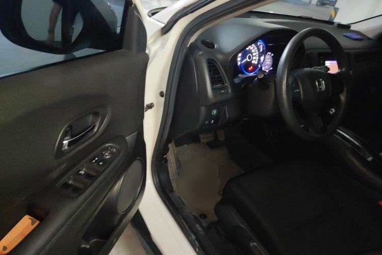 Used Honda Vezel 2017 1.5L CVT 2WD Comfort Model Driver Seat