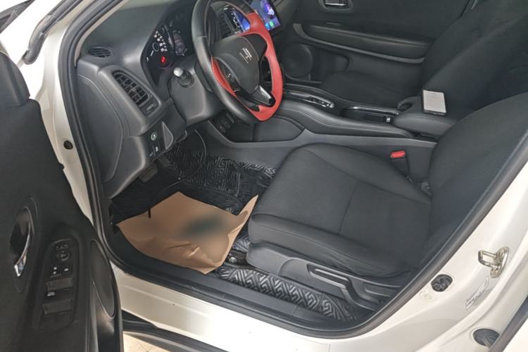 Used Honda Vezel 2017 1.5L CVT 2WD Comfort Model Driver Seat