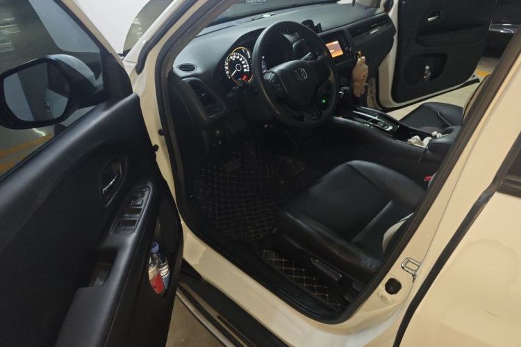 Used Honda Vezel 2017 1.5L CVT 2WD Comfort Model Driver Seat