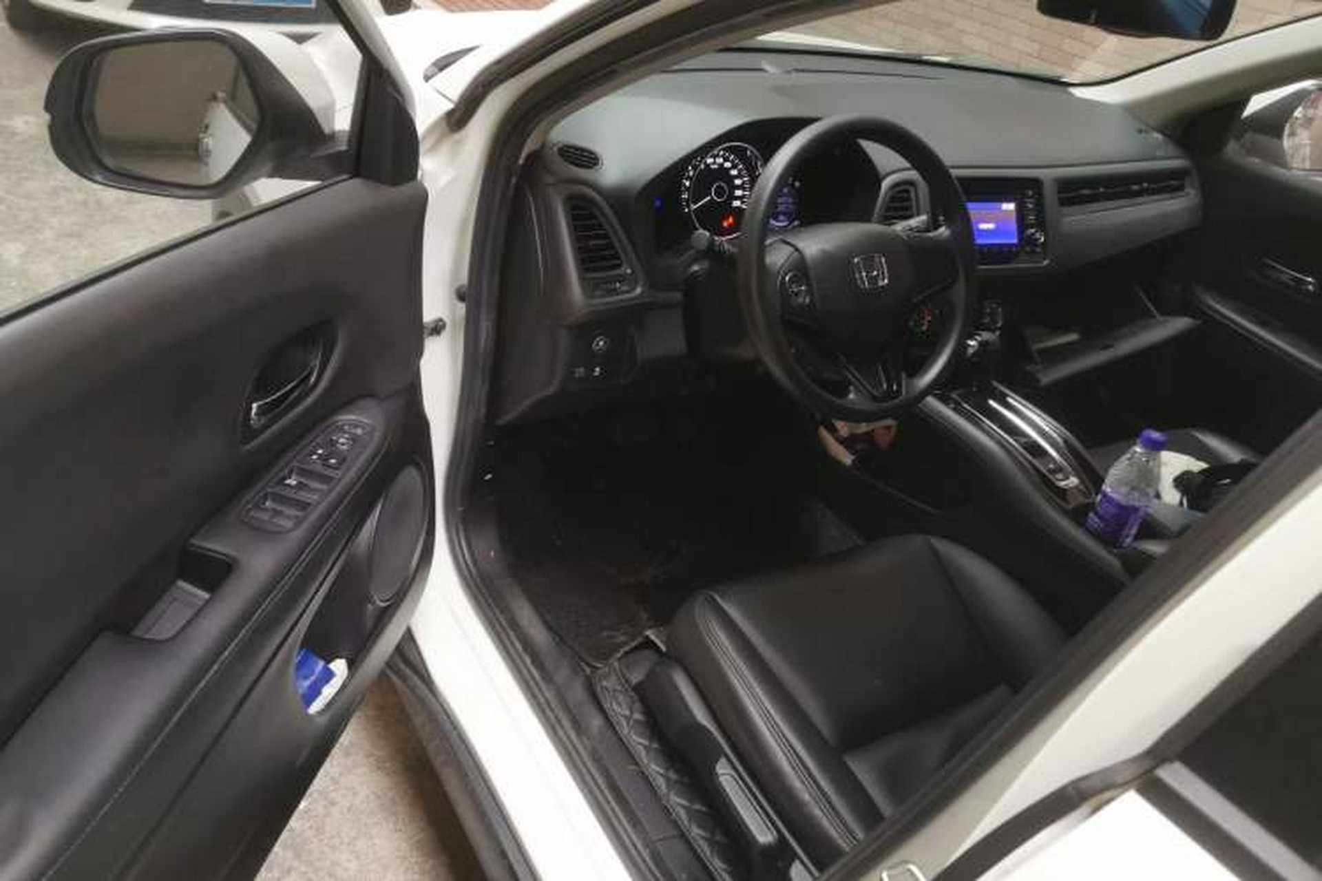 Used Honda Vezel 2017 1.5L CVT 2WD Comfort Model Driver Seat