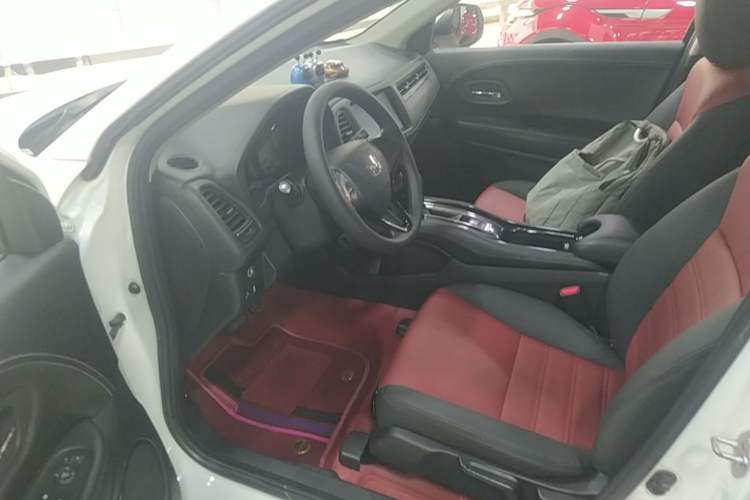 Used Honda Vezel 2017 1.5L CVT 2WD Comfort Model Driver Seat