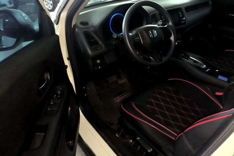 Used Honda Vezel 2017 1.5L CVT 2WD Comfort Model Driver Seat