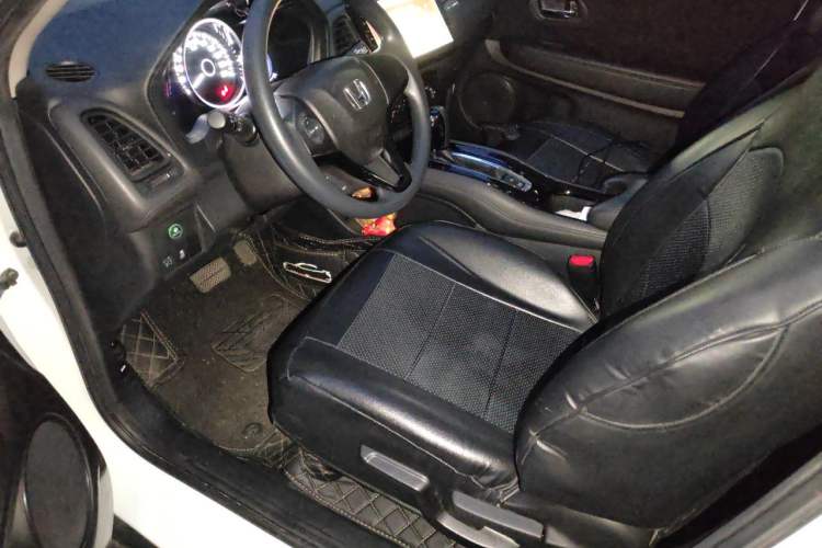 Used Honda Vezel 2017 1.5L CVT 2WD Comfort Model Driver Seat