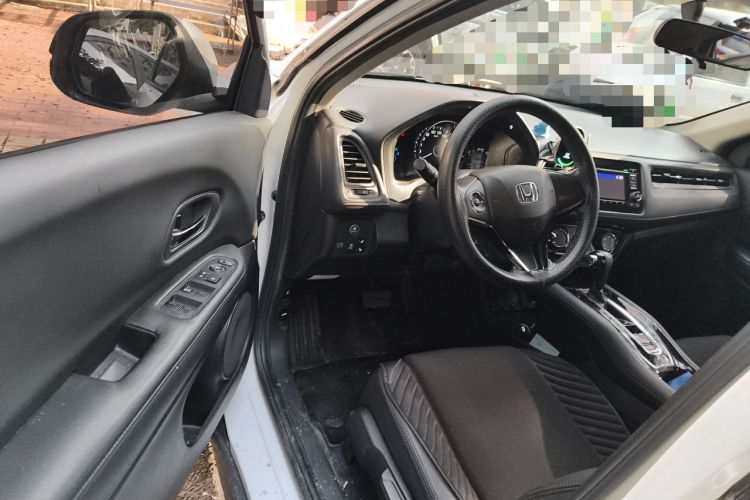 Used Honda Vezel 2017 1.5L CVT 2WD Comfort Model Driver Seat