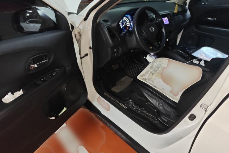 Used Honda Vezel 2017 1.5L CVT 2WD Comfort Model Driver Seat