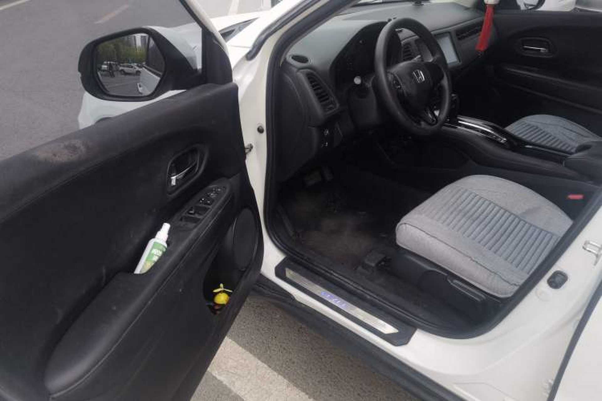 Used Honda Vezel 2017 1.5L CVT 2WD Comfort Model Driver Seat