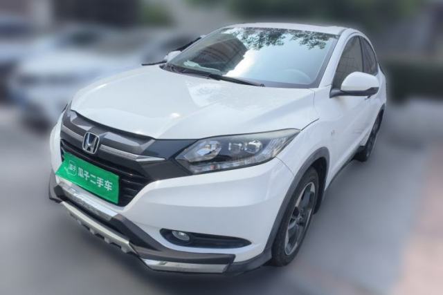 Ojetý Honda Vezel 2017 1.8L CVT Front-Wheel Drive Pioneer Edition