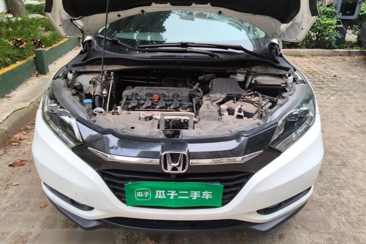 Used Honda Vezel 2017 1.8L CVT Front-Wheel Drive Pioneer Edition Engine Bay