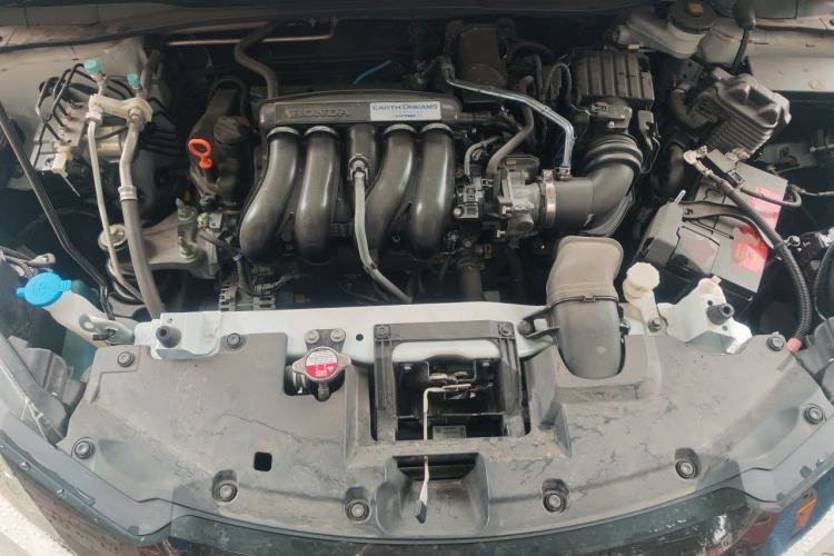 Used Honda Vezel 2017 1.5L CVT 2WD Comfort Model Engine Bay