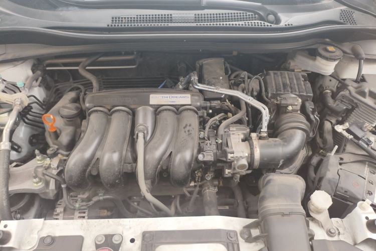 Used Honda Vezel 2017 1.5L CVT 2WD Comfort Model Engine Bay