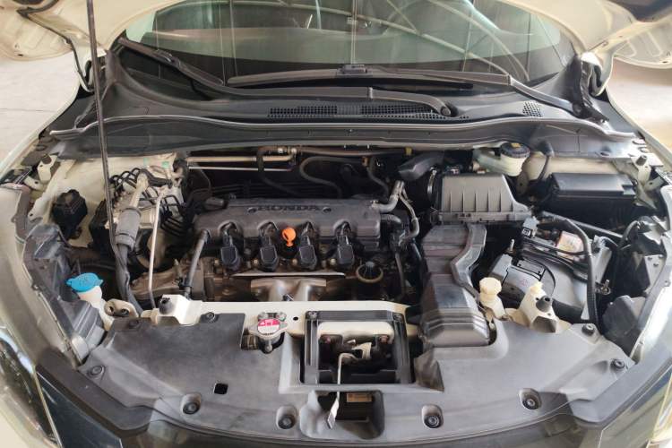 Used Honda Vezel 2017 1.8L CVT Front-Wheel Drive Pioneer Edition Engine Bay