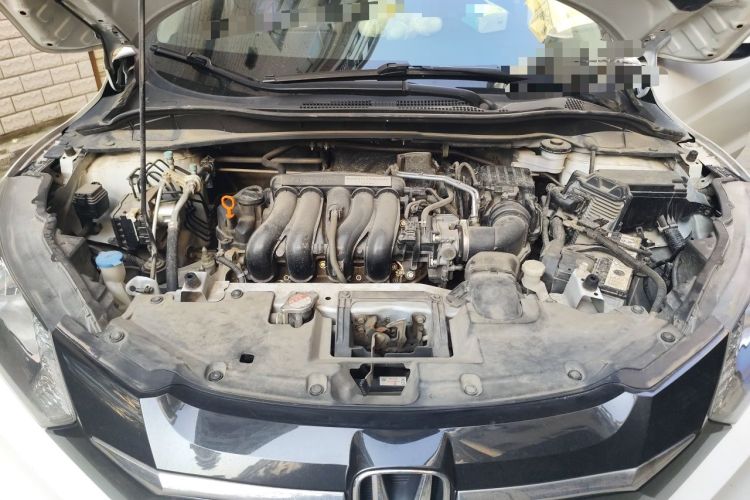 Used Honda Vezel 2017 1.5L CVT 2WD Comfort Model Engine Bay