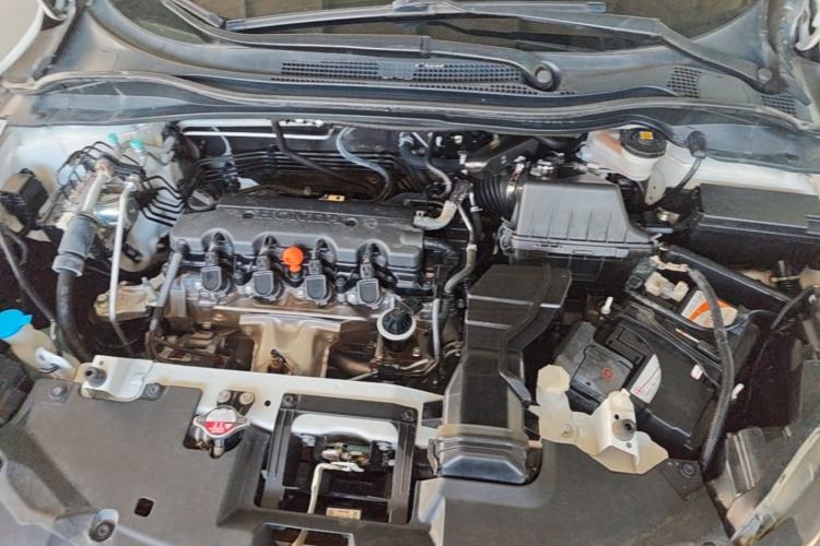 Used Honda Vezel 2017 1.8L CVT Front-Wheel Drive Pioneer Edition Engine Bay