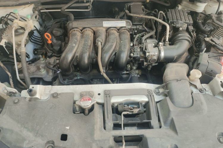 Used Honda Vezel 2017 1.5L CVT 2WD Comfort Model Engine Bay