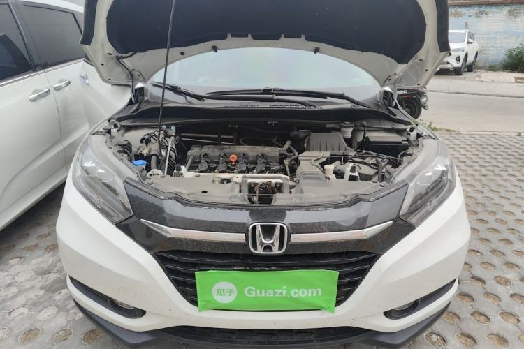 Used Honda Vezel 2017 1.8L CVT Front-Wheel Drive Pioneer Edition Engine Bay