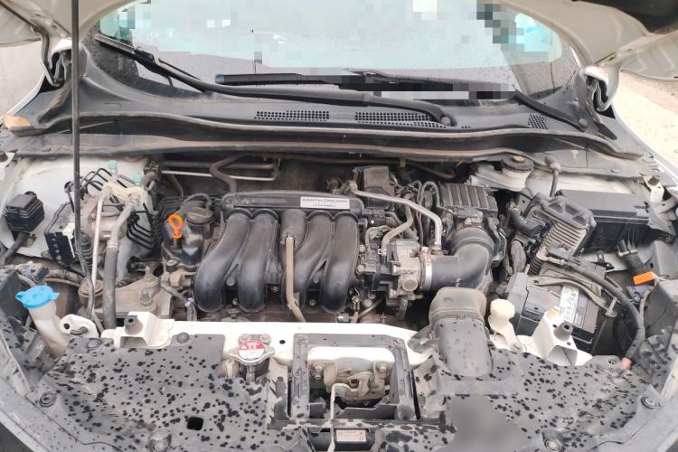 Used Honda Vezel 2017 1.5L CVT 2WD Comfort Model Engine Bay