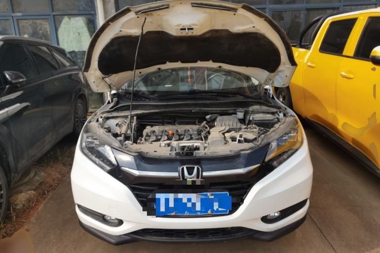 Used Honda Vezel 2017 1.8L CVT Front-Wheel Drive Pioneer Edition Engine Bay