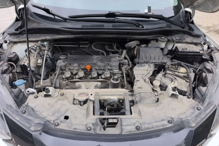 Used Honda Vezel 2017 1.8L CVT Front-Wheel Drive Pioneer Edition Engine Bay