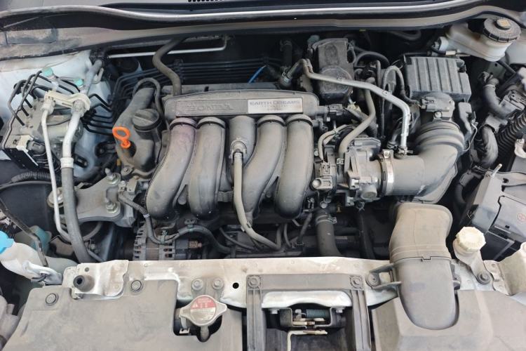 Used Honda Vezel 2017 1.5L CVT 2WD Comfort Model Engine Bay