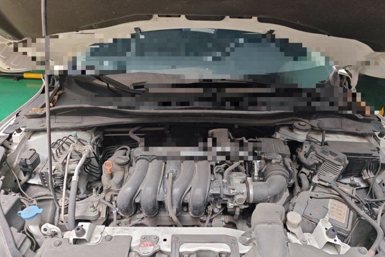Used Honda Vezel 2017 1.5L CVT 2WD Comfort Model Engine Bay