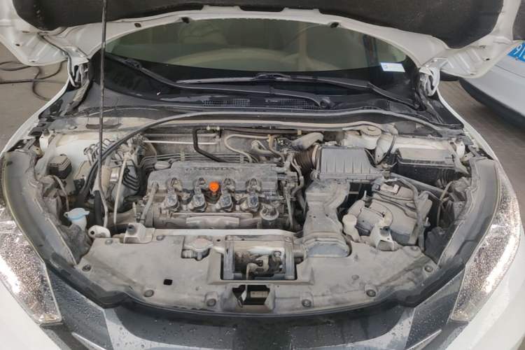 Used Honda Vezel 2017 1.8L CVT Front-Wheel Drive Pioneer Edition Engine Bay
