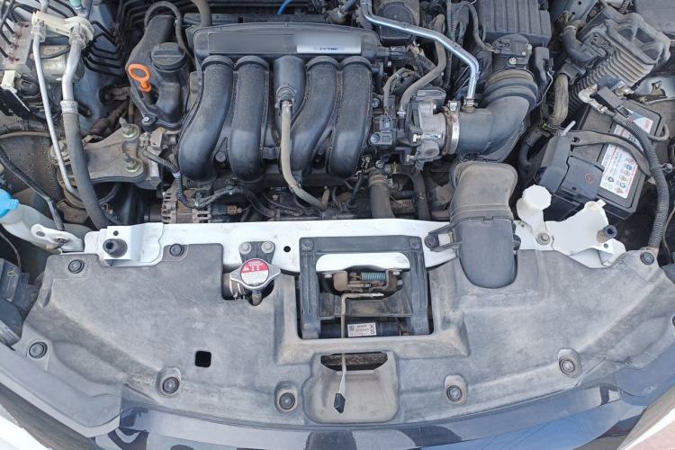 Used Honda Vezel 2017 1.5L CVT 2WD Comfort Model Engine Bay