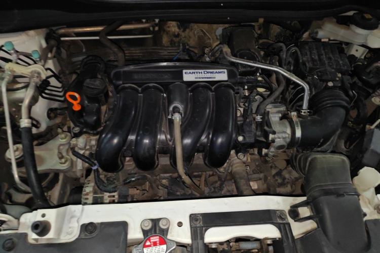 Used Honda Vezel 2017 1.5L CVT 2WD Comfort Model Engine Bay