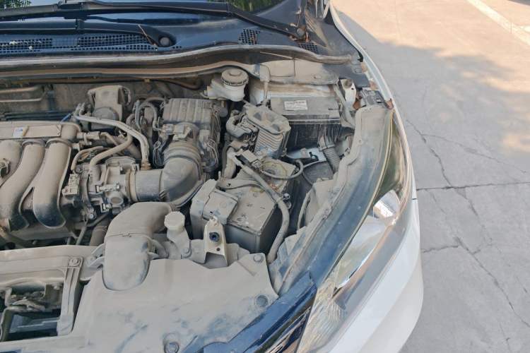 Used Honda Vezel 2017 1.5L CVT 2WD Comfort Model Engine Bay Left