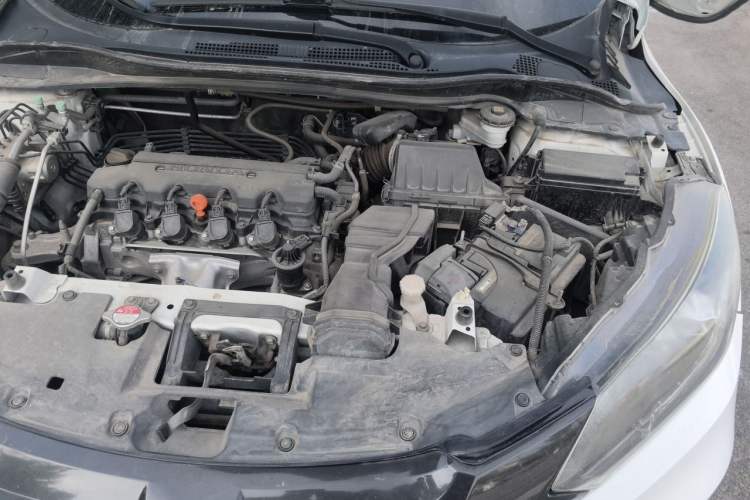 Used Honda Vezel 2017 1.8L CVT Front-Wheel Drive Pioneer Edition Engine Bay Left